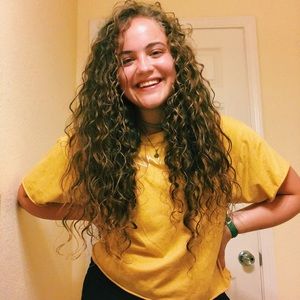 Meet your Posher, Riley